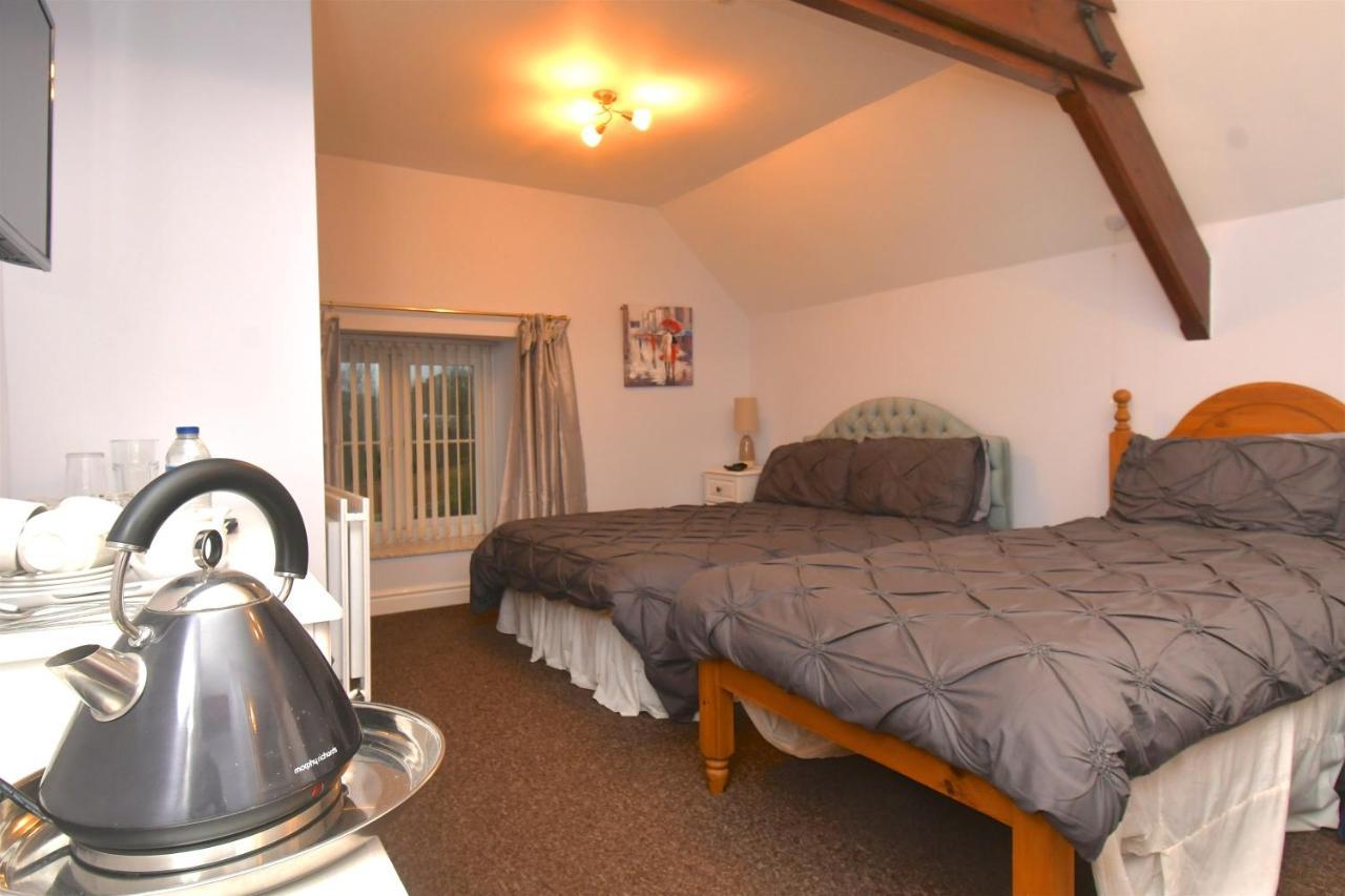 The Old Board School Guest House St Clears Extérieur photo